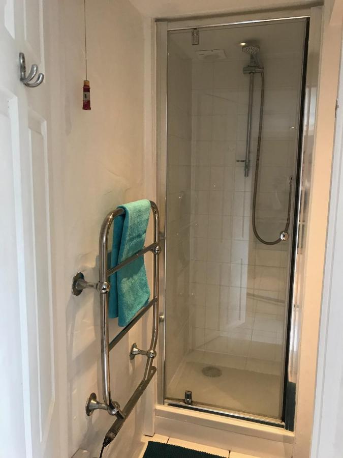 Amazing Apartment, Private Garden, Off Street Parking ブライトン エクステリア 写真